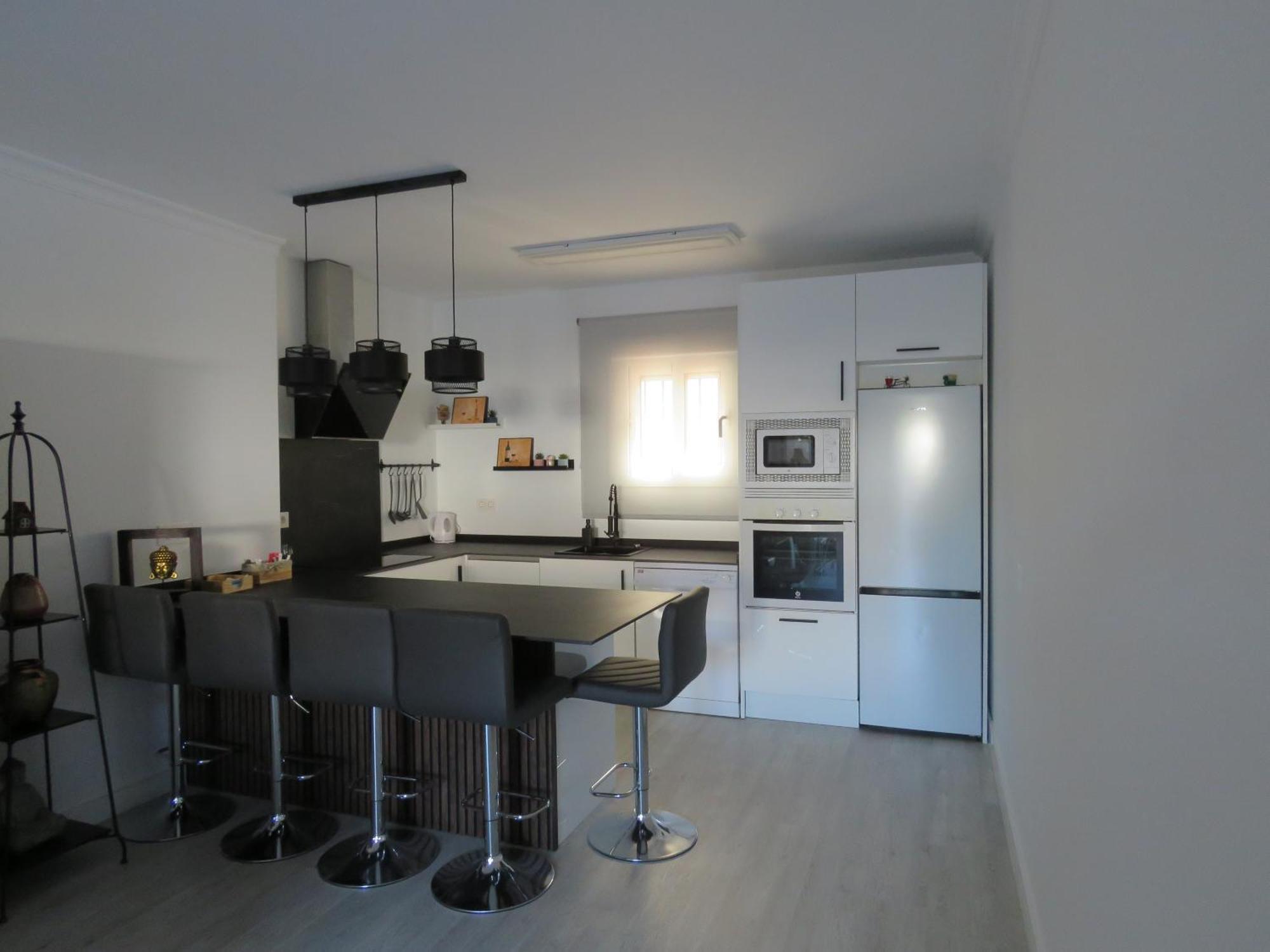Apartamento Bien Situado En 马尔韦利亚 外观 照片